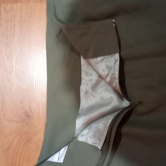 Skirt set - Picture 10 of 12